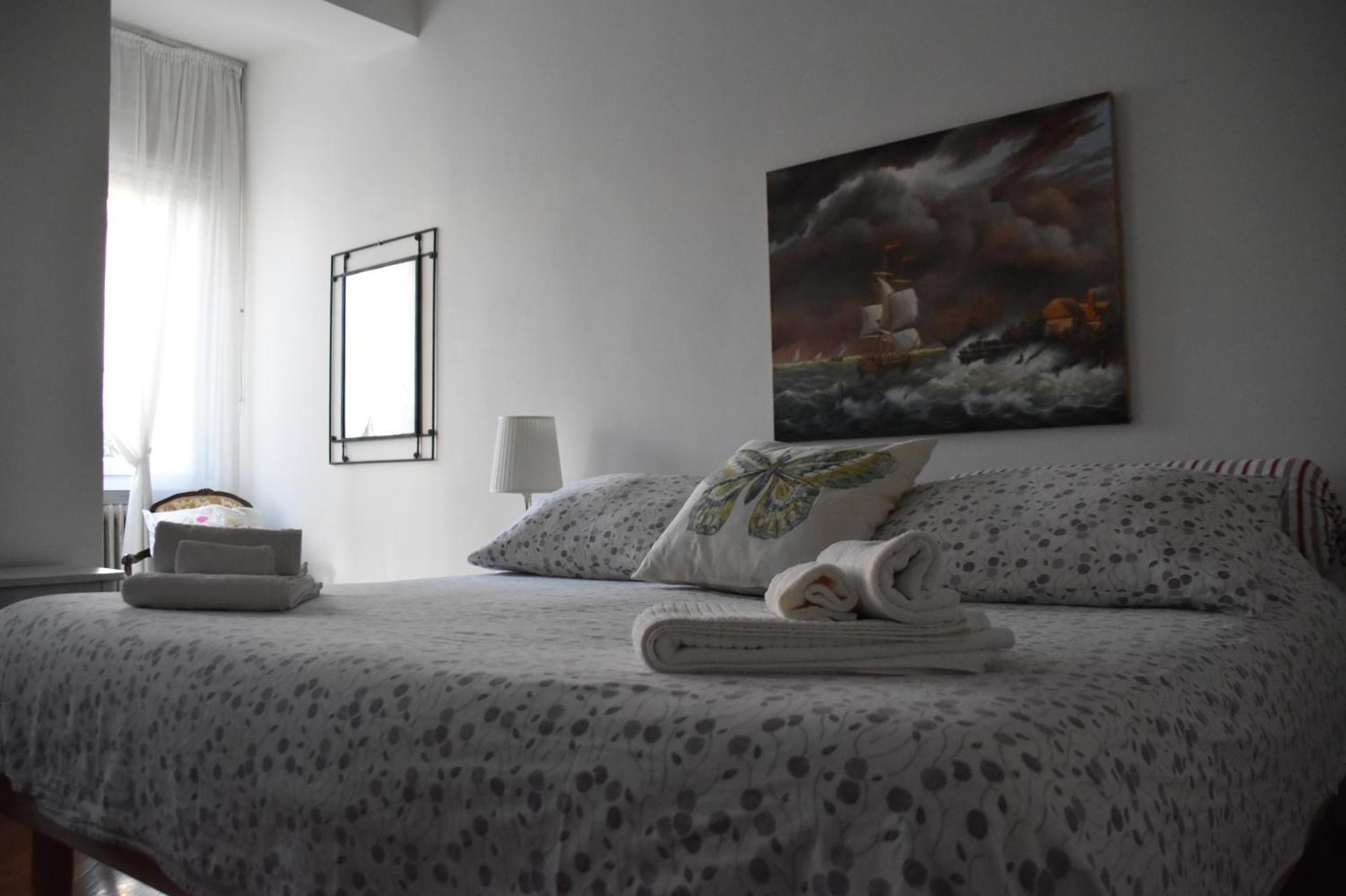 Residenza Delle Farfalle-Tripla Con Bagno Privato E Matrimoniale Con Bagno Condiviso パドヴァ エクステリア 写真