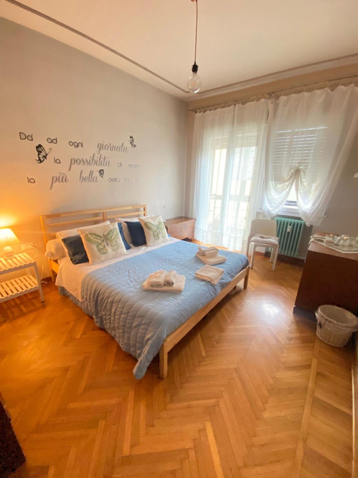 Residenza Delle Farfalle-Tripla Con Bagno Privato E Matrimoniale Con Bagno Condiviso パドヴァ エクステリア 写真